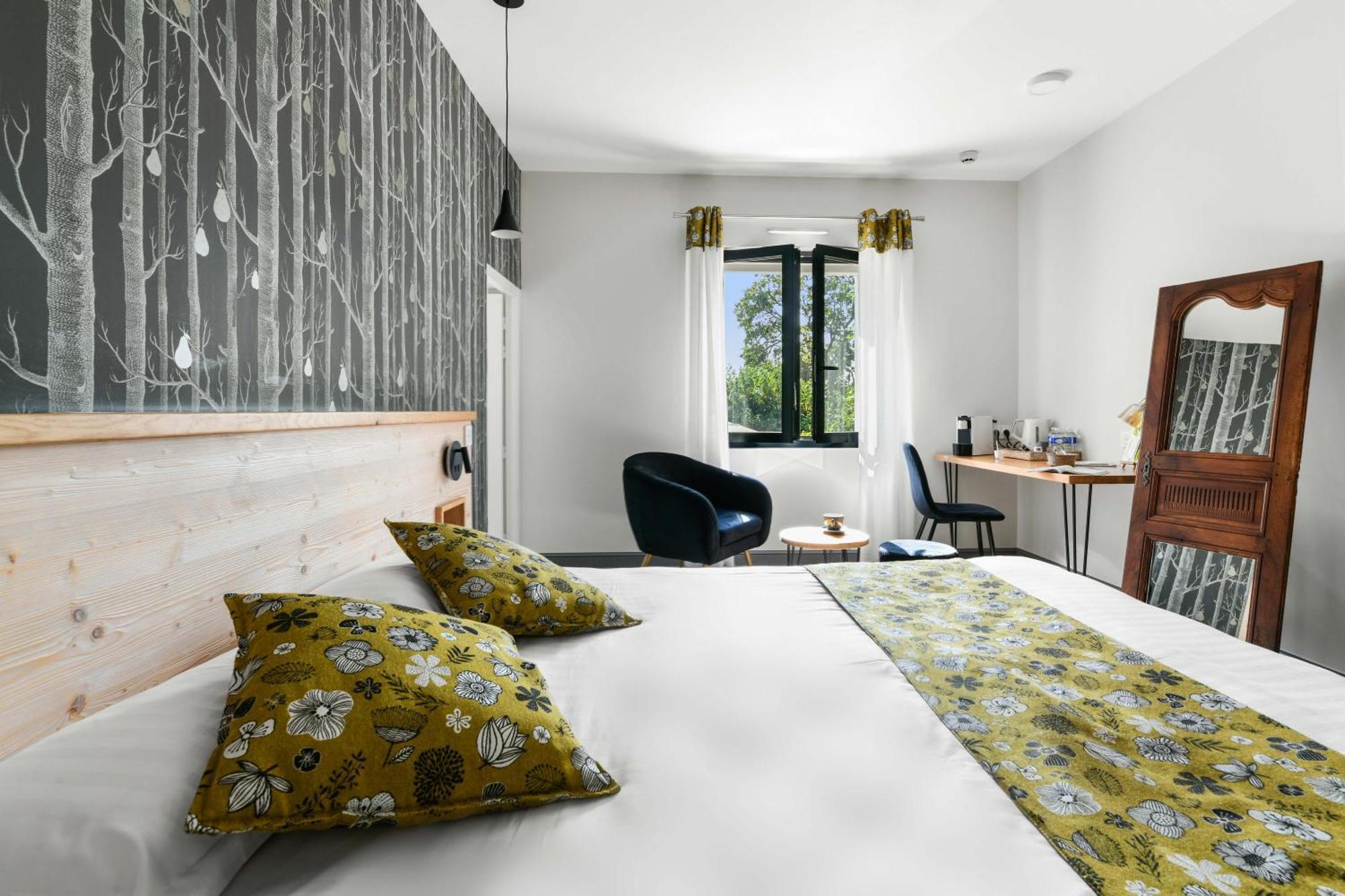 Logis Hotels Gnac E Pause Saint-Lon-Les-Mines Exteriör bild