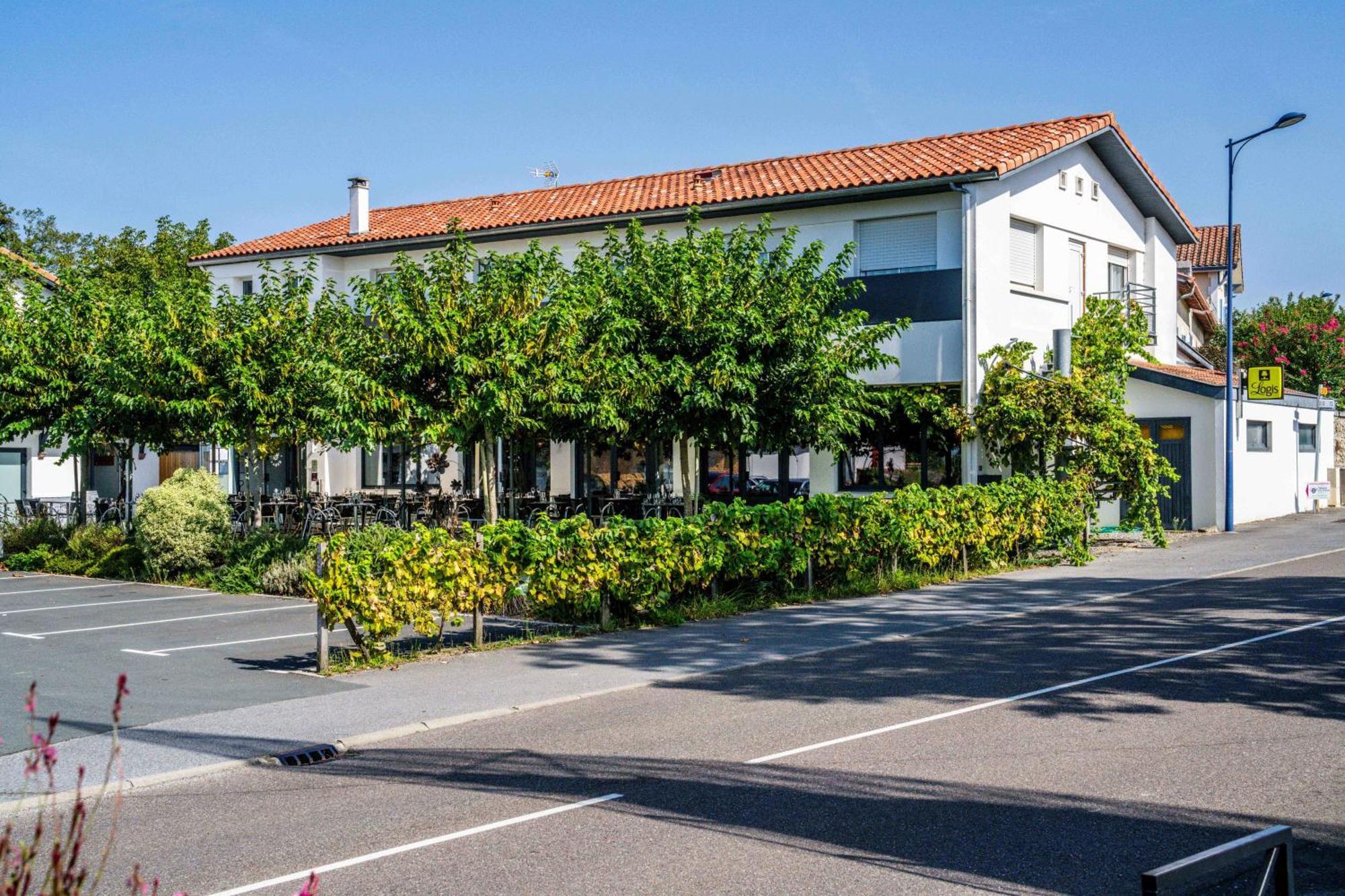 Logis Hotels Gnac E Pause Saint-Lon-Les-Mines Exteriör bild